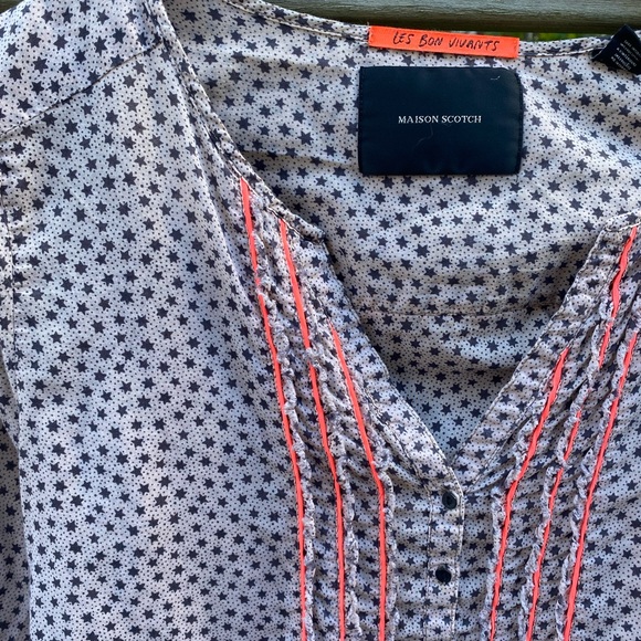 Masion Scotch Dress Shirt w/star pattern - Picture 2 of 2